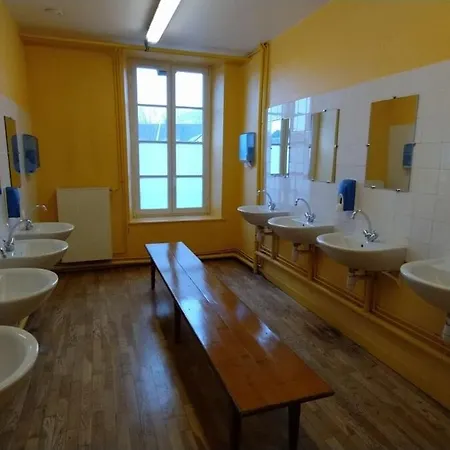 Albergue Logis Des Grands Chapeaux *